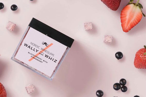 Tine Cubes for your Belly Button - Wally and Whiz