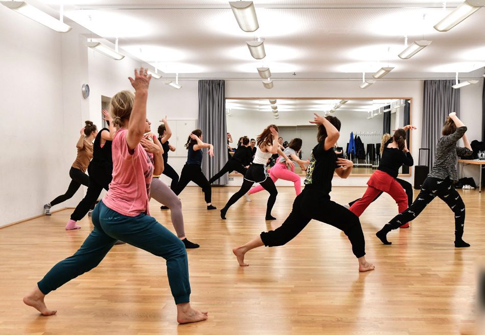 WORKSHOP: Yoga Dance Flow