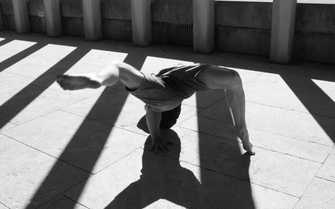 WORKSHOP: Move and Flow